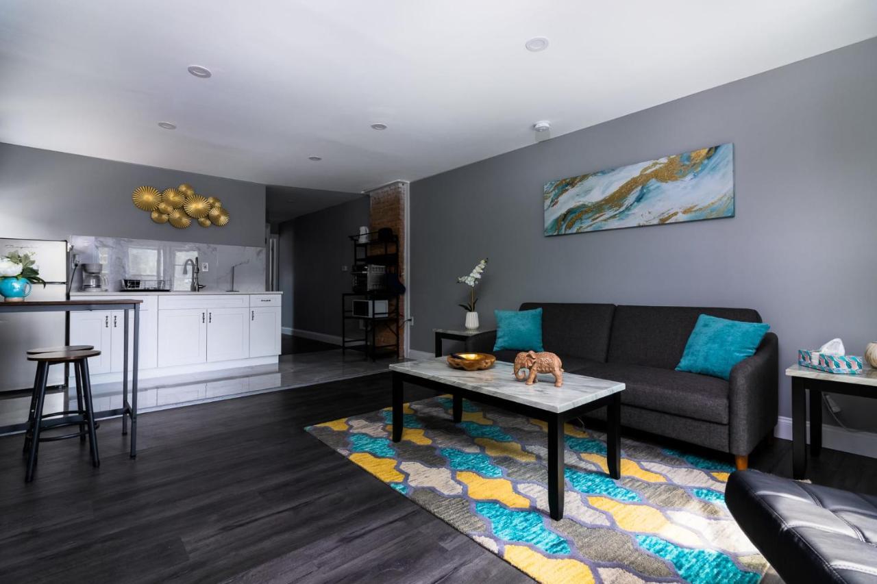 Quaint 1 Bedroom Apartment Sleeps 2-3, Near ไนแอการาฟอลส์ ภายนอก รูปภาพ